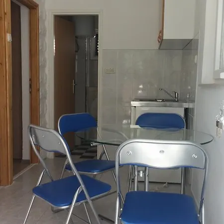 Cupin * Tribunj (Sibenik-Knin)